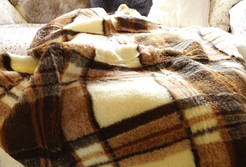 Echte Schurwolle Merinowolle Decke Überwurf 180x200 cm Wärme der Natur~KARIERT~ WOLLE